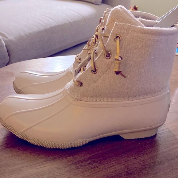 Sperry Metallic Ivory Waterproof Saltwater Duck Boots Rain Boots 8 - Picture 3 of 7